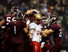 乐鱼app-智利完胜乌拉圭，罗本完成帽子戏法——一场无法忽视的胜利